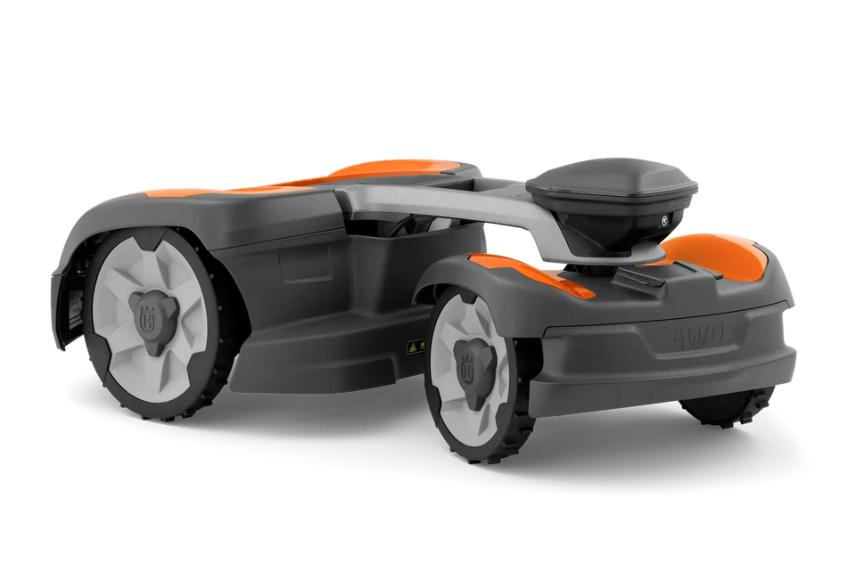 Husqvarna Automower® 535 AWD EPOS® - Wire free robotic mower with all-wheel-drive for steep slopes up to 70%.